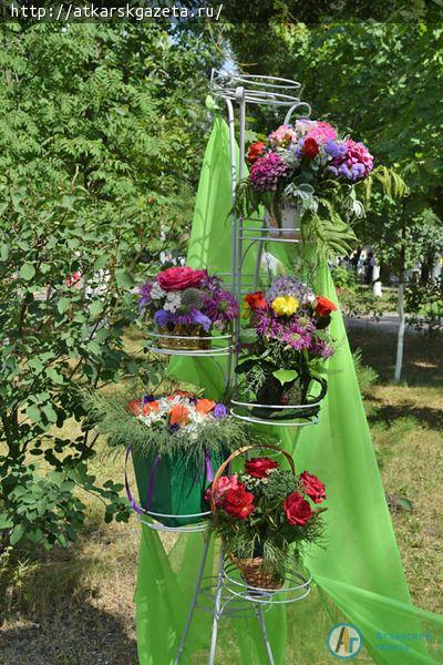 В «Городе мастеров» ковали монеты и крутили гончарный круг (ФОТО)