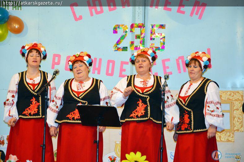 В юбилейный год Большая Екатериновка переживает демографический бум (ФОТО)