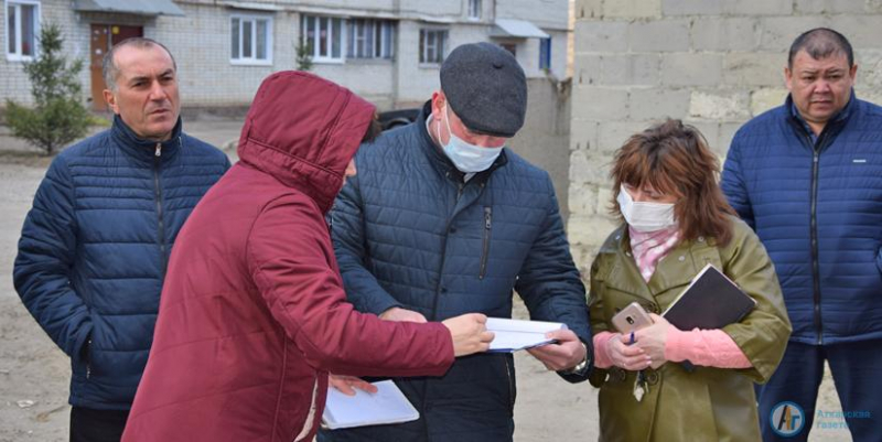 В мае в Аткарске отремонтируют два самых больших двора
