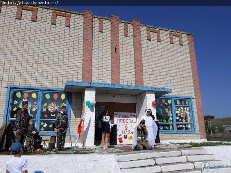 В Марфино сельские артисты инсценировали «Балладу о зенитчицах»