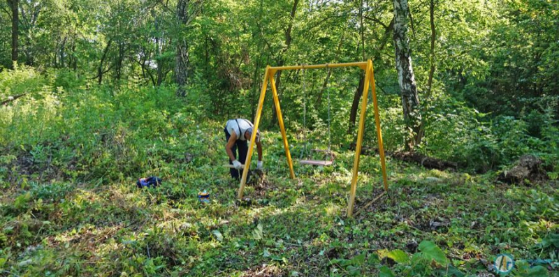 В Марфинском парке прошел экологический субботник