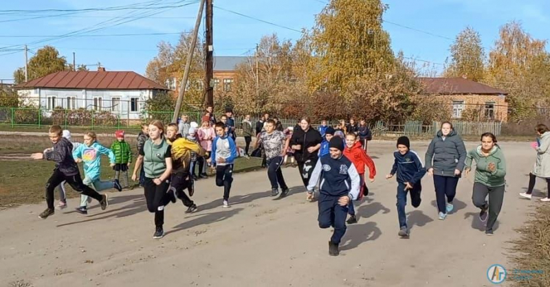 В Озерном прошёл легкоатлетический осенний кросс