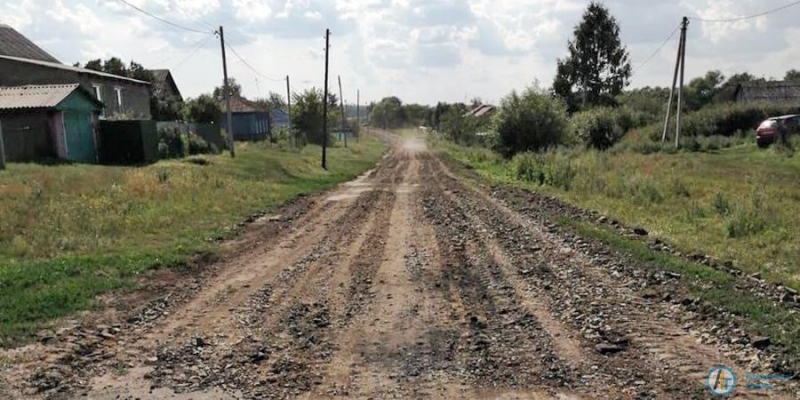 В Песчанке дорожники безвозмездно отремонтировали дорогу  