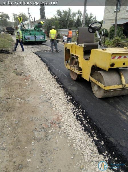В поселке Тургенево заасфальтировали главную улицу села (ФОТО)