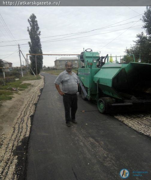 В поселке Тургенево заасфальтировали главную улицу села (ФОТО)