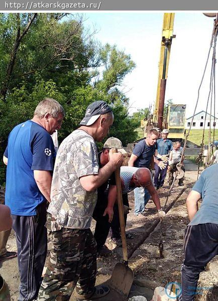 В Прокудино после паводка восстанавливают мост