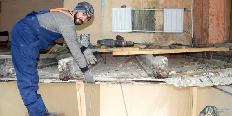 В Районном культурном центре ремонтируют танцевальный зал