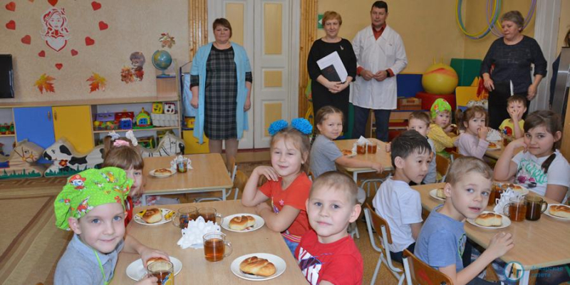 В школах и детсадах Аткарска проверили качество еды