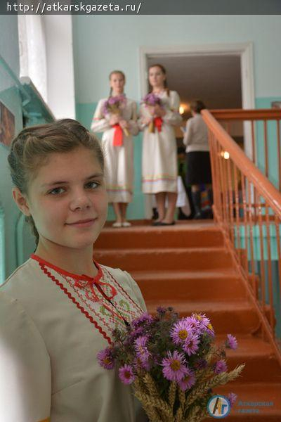 В школе №6 прошел фестиваль хлеба «Аткарская земля – хлебосольная земля»