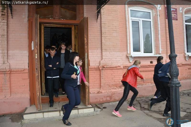 В школе №8 обезвредили террориста (ФОТО)