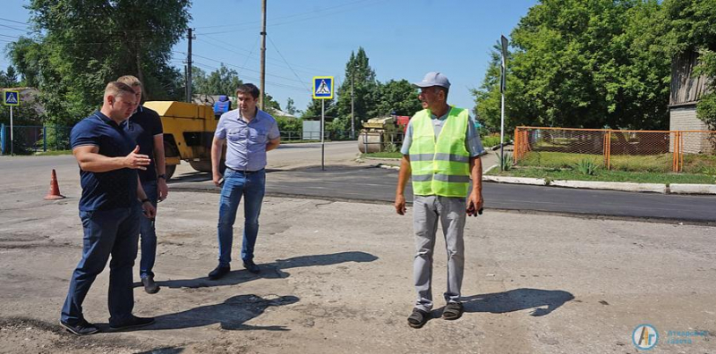 В субботу на улице Талалихина начали укладку асфальта