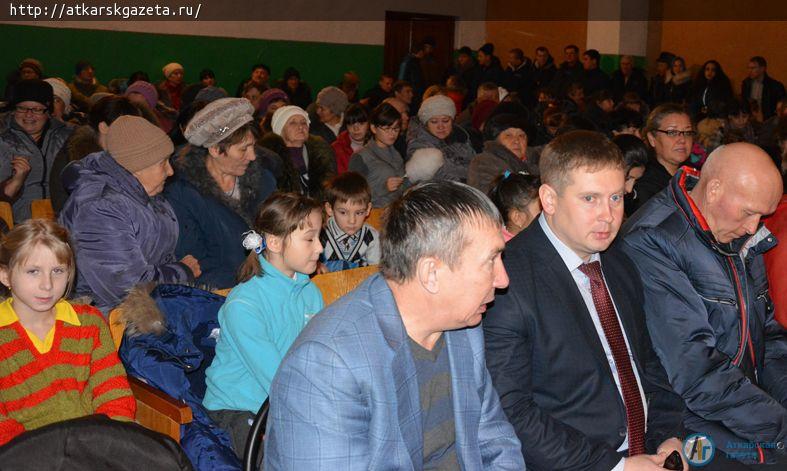 В субботу поселку Лопуховка исполнилось 145 лет (ФОТО)
