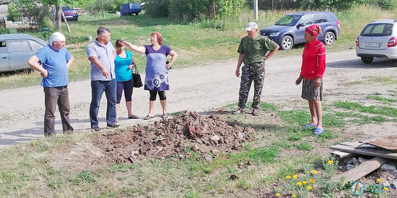 В Земляных Хуторах отремонтировали 500 метров водопровода 