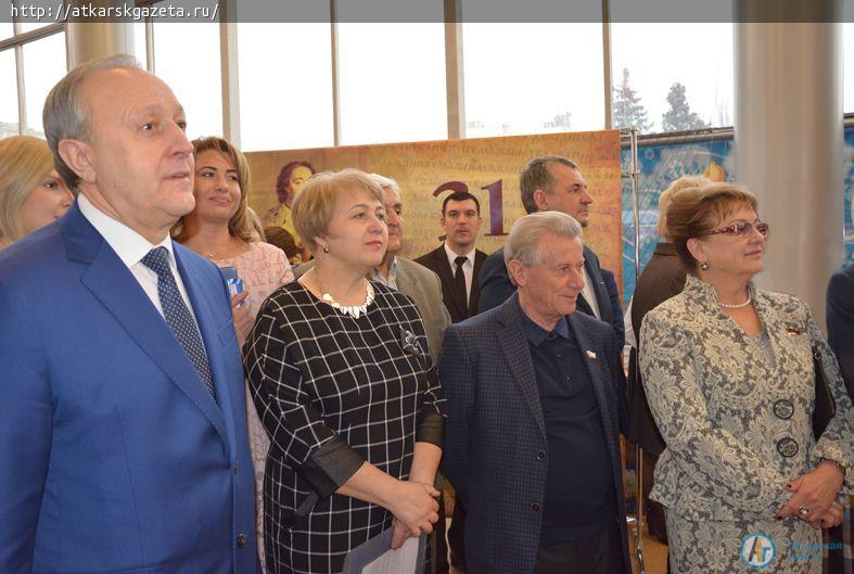 Валерий РАДАЕВ поздравил журналистов региона с профессиональным праздником (ФОТО)