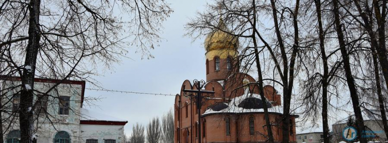 Вандалы продолжают портить ночную подсветку на бульваре Вали Макеевой
