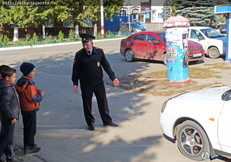 Вчера по Аткарску двигался «Шагающий автобус»