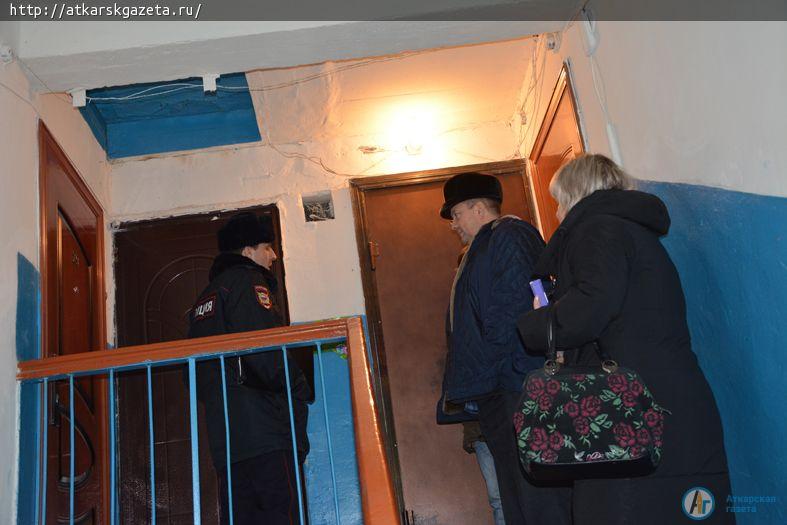 Вечерний рейд по Аткарску выявил нелегальную сдачу квартир (ФОТО)