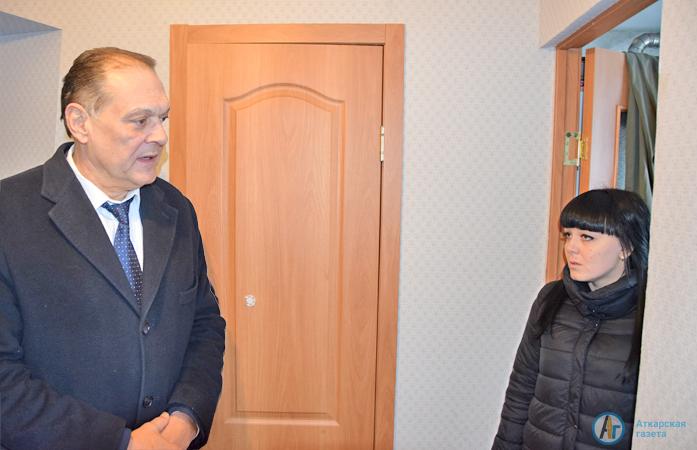 Вице-губернатор оценил перспективу возведения в Аткарске трех домов