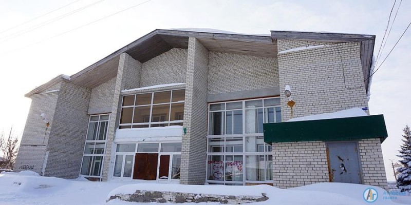 Виктор Елин обсудил с министром ремонт больничных корпусов