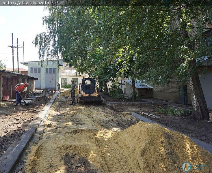 Виктор ЕЛИН остался недоволен ходом работ по благоустройству города (ФОТО)