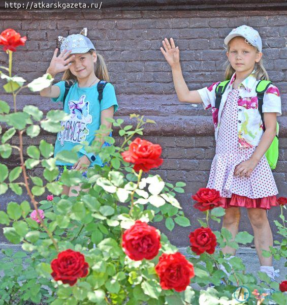 Виктор ЕЛИН поблагодарил аткарчан за участие в озеленении города