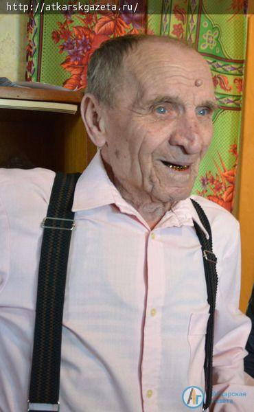Виктор ЕЛИН побывал в гостях у фронтового снайпера и жительницы блокадного Ленинграда