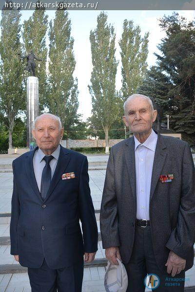 За сладости из пайка аткарские дети выступали перед ранеными советскими воинами и немецкими солдатами (ФОТО)