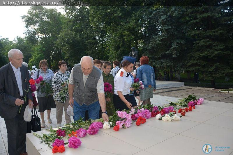 За сладости из пайка аткарские дети выступали перед ранеными советскими воинами и немецкими солдатами (ФОТО)