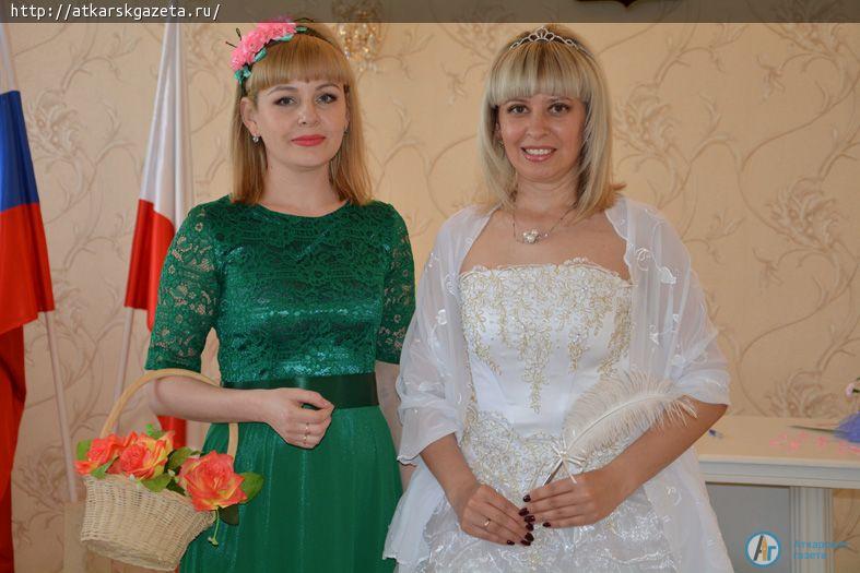 ЗАГС пригласили в гости дошколят детского сада школы №8 (ФОТО)