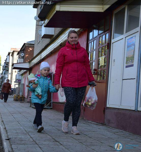 Завершается первый этап обустройства тротуара в залинейной части города