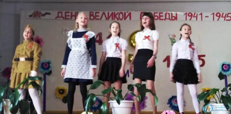 Жители Даниловки вместе спели песни Победы