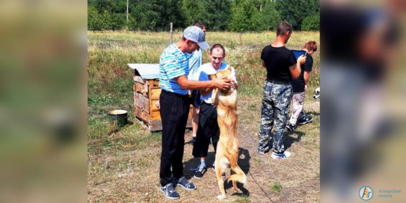 Жители Озерного интерната стали гостями приюта для собак