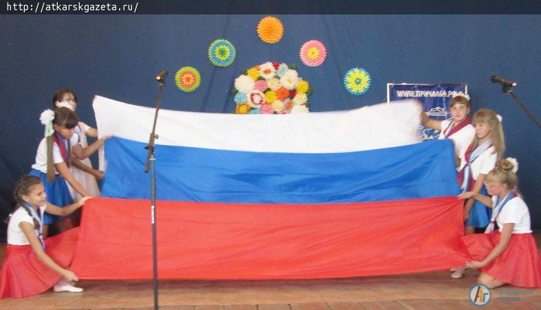 Жители Озерного встретились с земляками и отметили День села