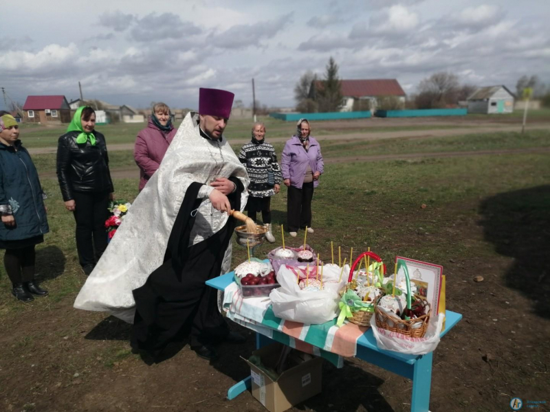 Жители района торжественно встретили Воскресение Господне