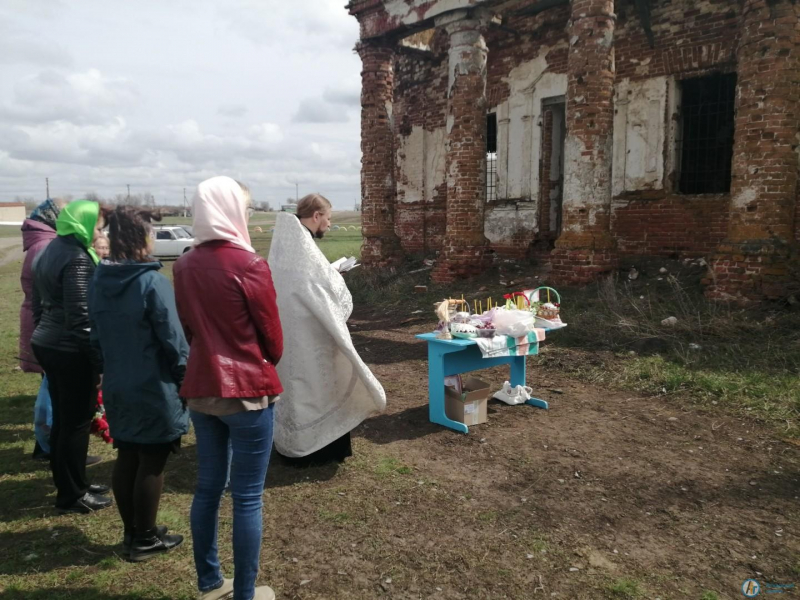 Жители района торжественно встретили Воскресение Господне
