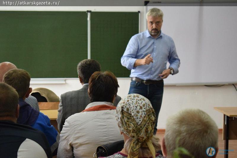 Журналист, общественник Евгений Примаков встретился с жителями Аткарского района
