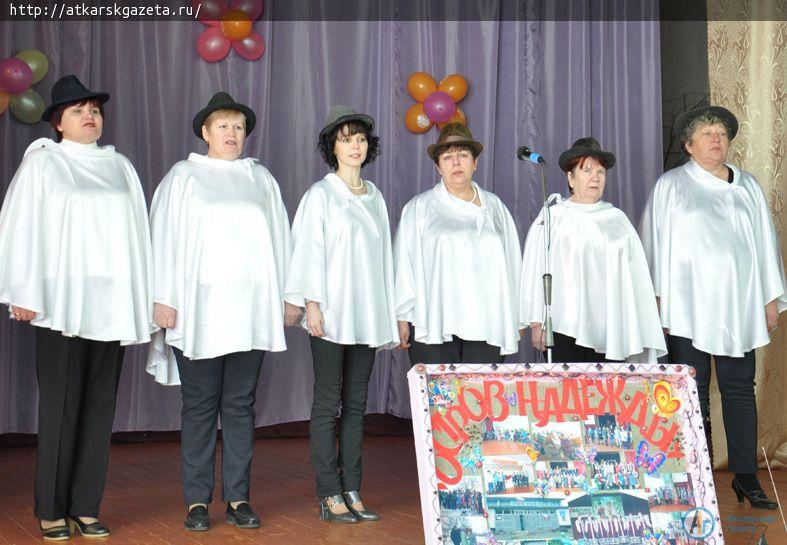 Звезды российского и районного масштаба выходили на сцену кочетовского клуба  (ФОТО)